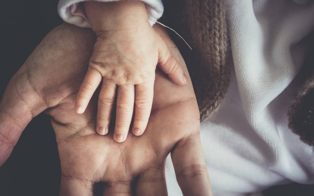 Pflegerisiko: Sogar Sparguthaben von Enkeln können vom Sozialhilfeträger eingefordert werden
